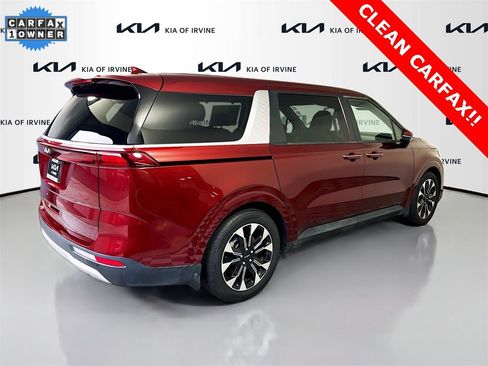 Certified 2023 Kia Carnival EX image 8