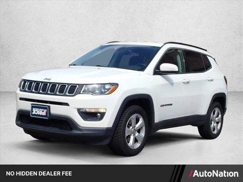 Used 2017 Jeep Compass Latitude w/ Safe & Security Group AWD/4WD image 1