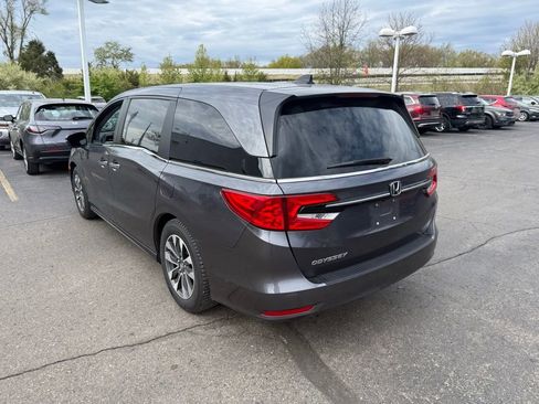 Used 2023 Honda Odyssey EX-L image 2
