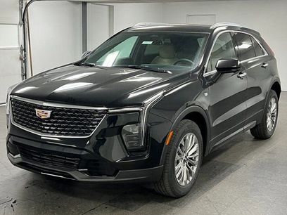 New 2025 Cadillac XT4 Premium Luxury w/ Cold Weather Package