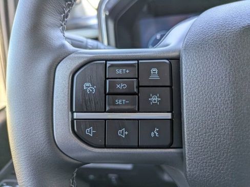 New 2026 Ford F250 Lariat w/ Black Appearance Package image 24