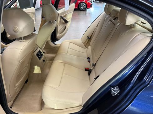 Used 2015 BMW 328i Sedan RWD image 12
