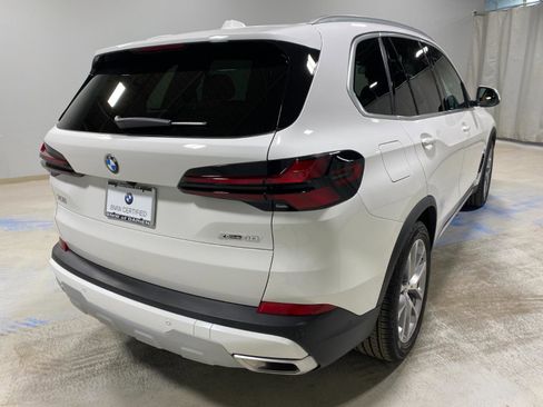 Certified 2026 BMW X5 xDrive40i w/ Premium Package image 8