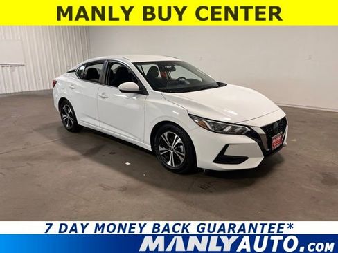 Used 2022 Nissan Sentra SV image 1