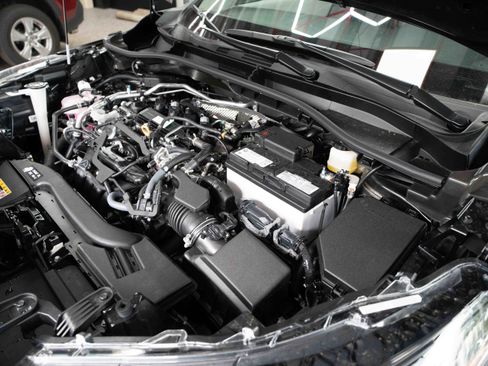 New 2026 Toyota Corolla Cross L AWD/4WD image 33
