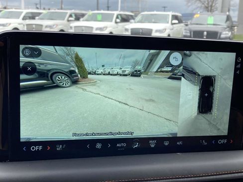 New 2025 Lincoln Aviator Black Label image 25