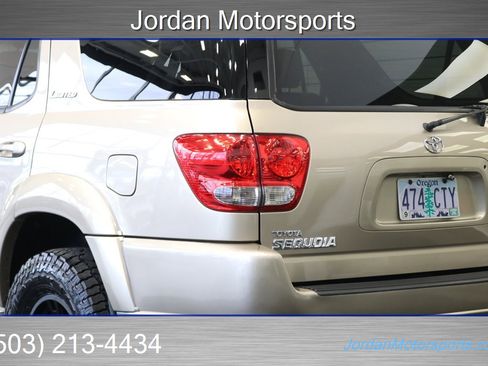 Used 2006 Toyota Sequoia Limited image 49