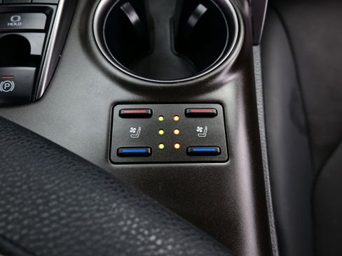 Used 2024 Toyota Camry XSE w/ Navigation Package image 24