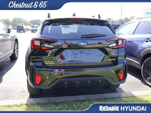 Used 2025 Subaru Crosstrek 2.5i Premium AWD/4WD image 18