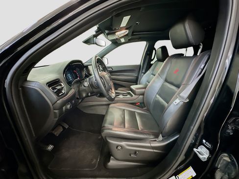 Used 2025 Dodge Durango GT image 13