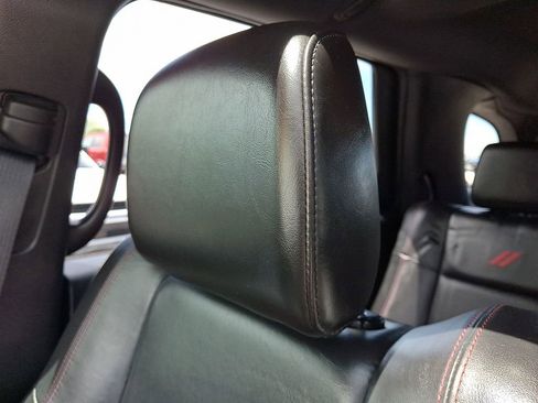 Used 2021 Dodge Durango R/T w/ Blacktop Package AWD/4WD image 18