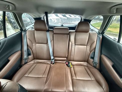 Used 2021 Subaru Outback Limited AWD/4WD image 23