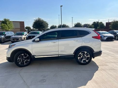 Used 2018 Honda CR-V Touring image 6