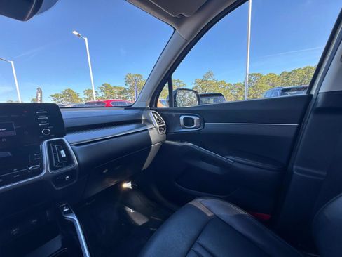 Used 2021 Kia Sorento S w/ Panoramic Sunroof Package image 27