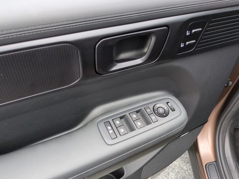 Used 2026 Hyundai Santa Fe Calligraphy FWD image 12