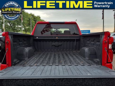 Used 2021 Chevrolet Silverado 1500 LT Trail Boss w/ Bed Protection Package AWD/4WD image 11