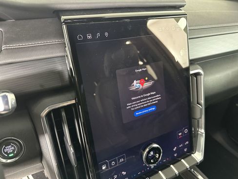 New 2026 GMC Acadia Elevation w/ Elevation Premium Package FWD image 14