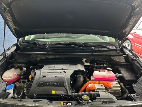 Used 2021 Kia Niro Touring image 29