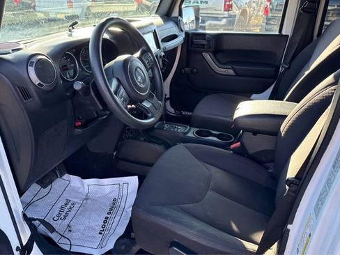 Used 2015 Jeep Wrangler Unlimited Sport image 9