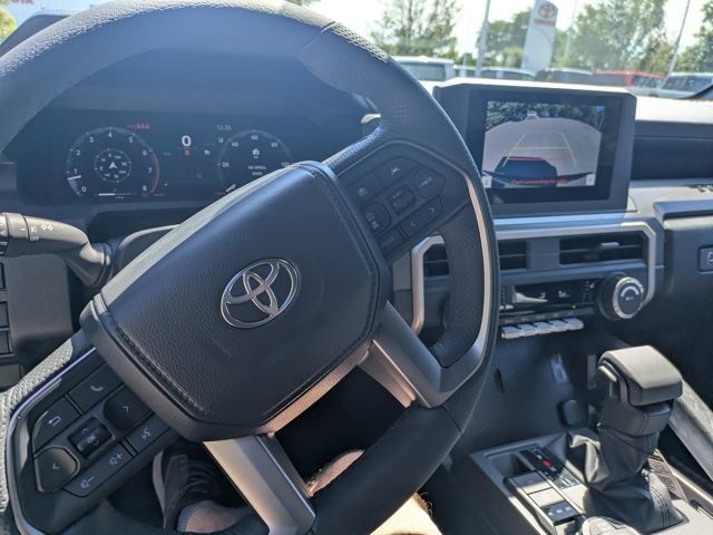 New 2026 Toyota Tacoma TRD Off-Road AWD/4WD image 29