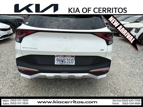 Certified 2023 Kia Sportage EX AWD/4WD image 4