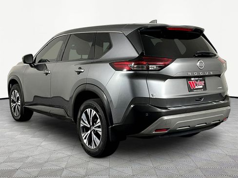 Used 2021 Nissan Rogue SV AWD/4WD image 4
