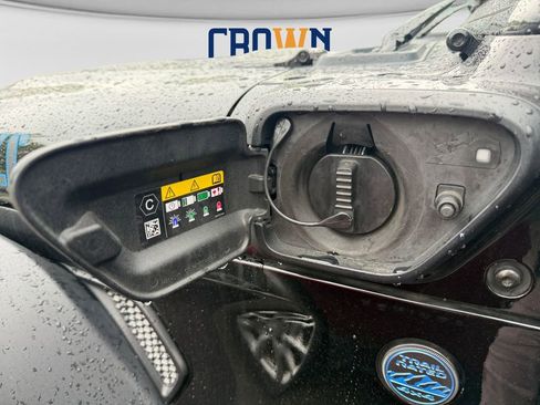 Used 2024 Jeep Wrangler Unlimited AWD/4WD image 21