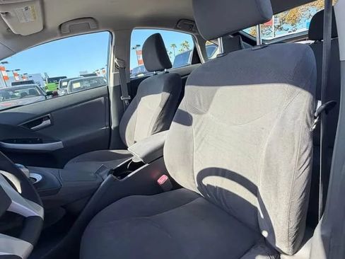 Used 2010 Toyota Prius FWD image 7