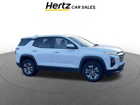 Used 2025 Chevrolet Equinox LT image 1