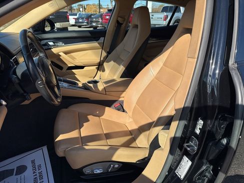 Used 2016 Porsche Panamera 4 Edition w/ Premium Package Plus image 2