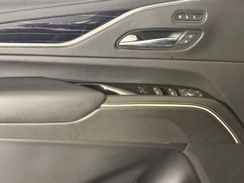 Used 2021 Cadillac Escalade ESV Sport RWD image 15