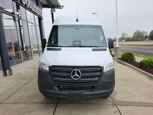 New 2026 Mercedes-Benz Sprinter 3500 image 13