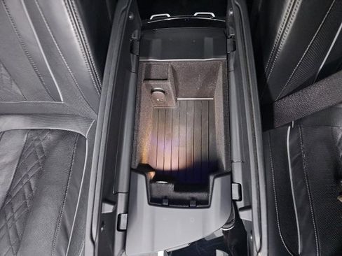 Used 2017 BMW 540i xDrive w/ Premium Package image 28