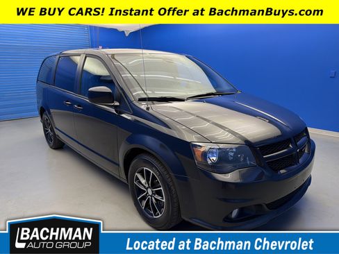Used 2019 Dodge Grand Caravan GT FWD image 1