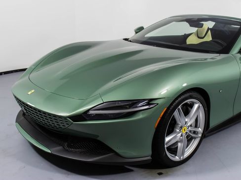 Certified 2024 Ferrari Roma Spider RWD image 30