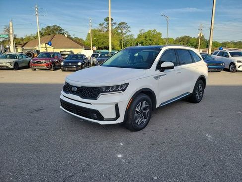 Used 2021 Kia Sorento EX FWD image 4