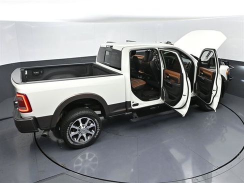 Used 2023 RAM 2500 Limited AWD/4WD image 48