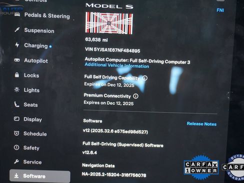 Used 2022 Tesla Model S Plaid image 40