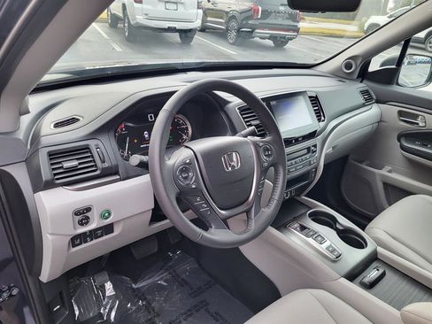 Certified 2023 Honda Ridgeline RTL image 10