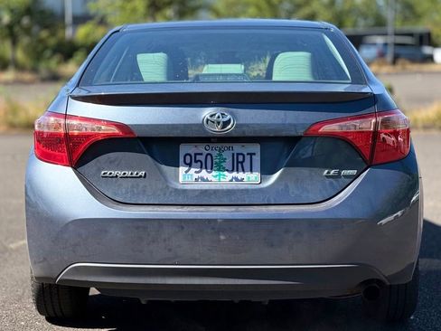 Used 2017 Toyota Corolla LE FWD image 4