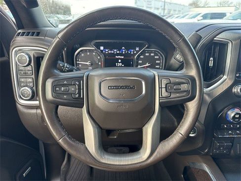 Used 2022 GMC Sierra 1500 Denali w/ Denali Premium Package image 14