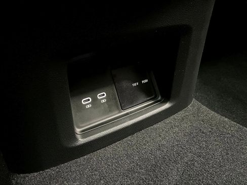 New 2026 Volkswagen Atlas SEL Premium R-Line image 21