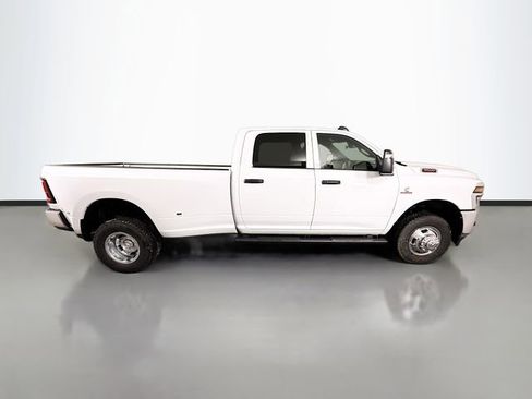 New 2026 RAM 3500 Tradesman AWD/4WD image 8
