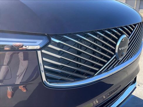 New 2026 Volvo XC90 B5 Plus w/ Protection Package image 34