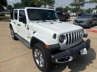 Used 2018 Jeep Wrangler Unlimited Sahara AWD/4WD video 1