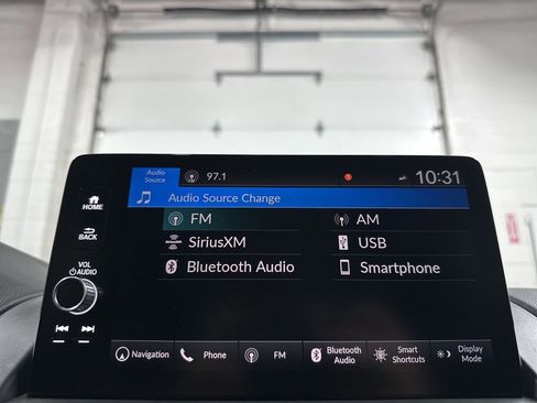 Used 2024 Honda Pilot Elite image 31