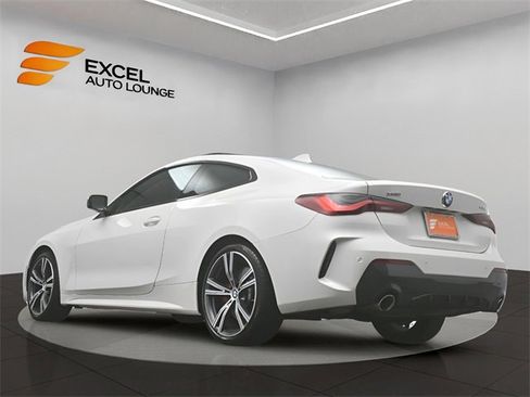 Used 2021 BMW 430i xDrive Coupe w/ M Sport Package image 43