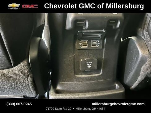 Used 2020 Jeep Wrangler Unlimited Sahara w/ Dual Top Group AWD/4WD image 31