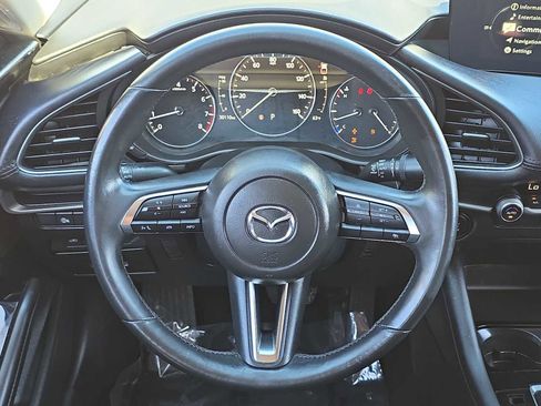Used 2024 MAZDA MAZDA3 s image 19