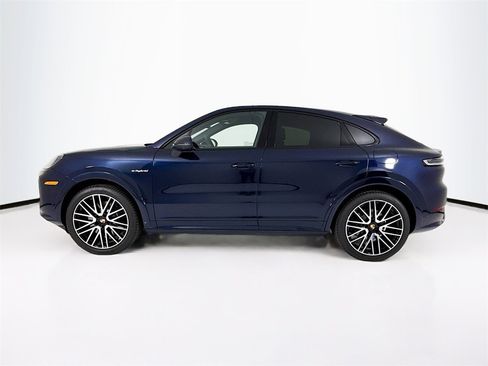 New 2026 Porsche Cayenne E-Hybrid Coupe image 2